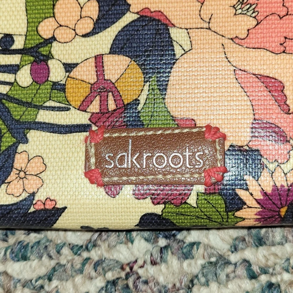 Sakroots colorful wallet wristlet